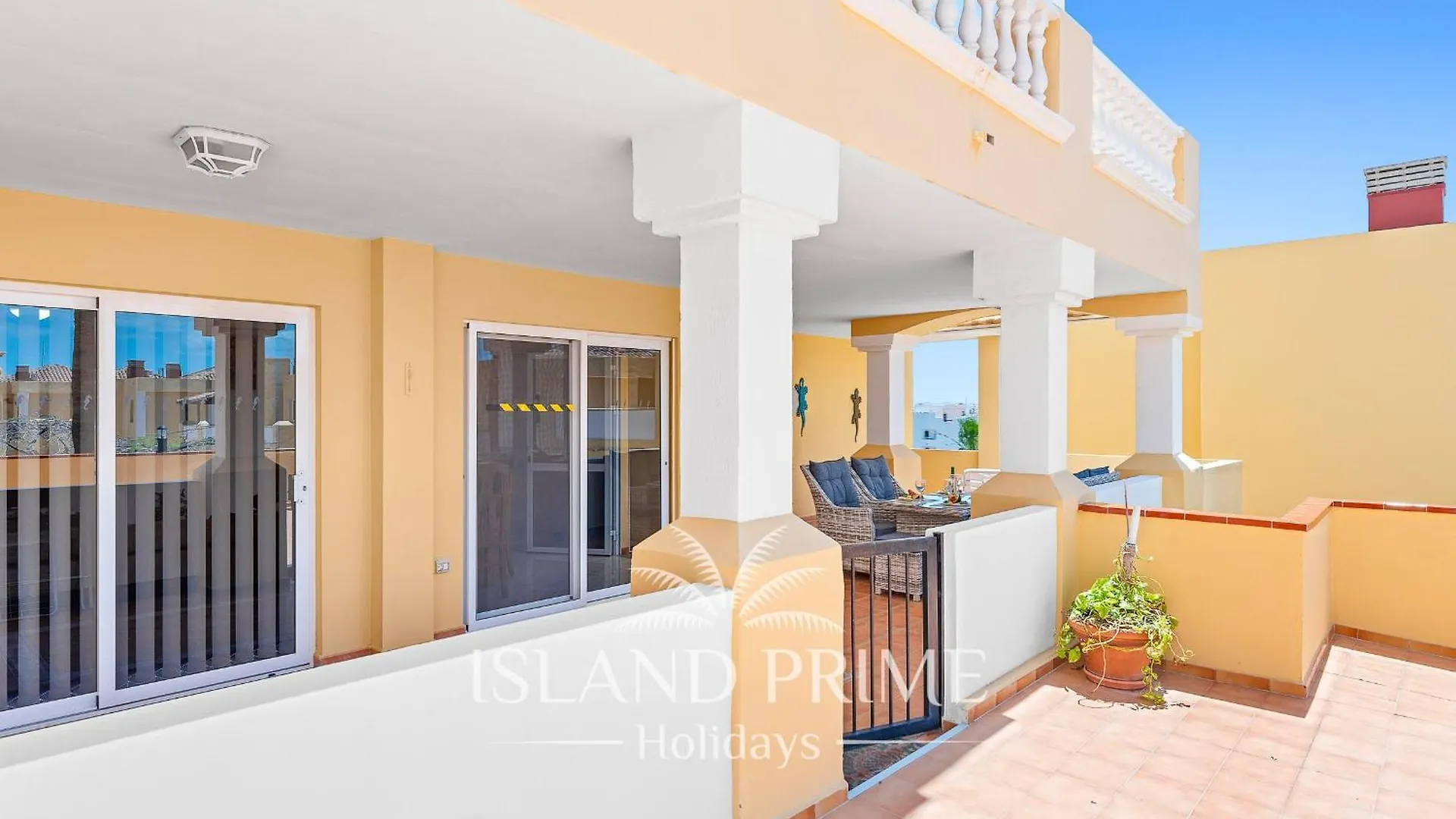Holiday Relax In A Heated Pool Complex In The Center Of Golf Del Sur Dm63 サンミゲル・デ・アボナ 0*,  スペイン